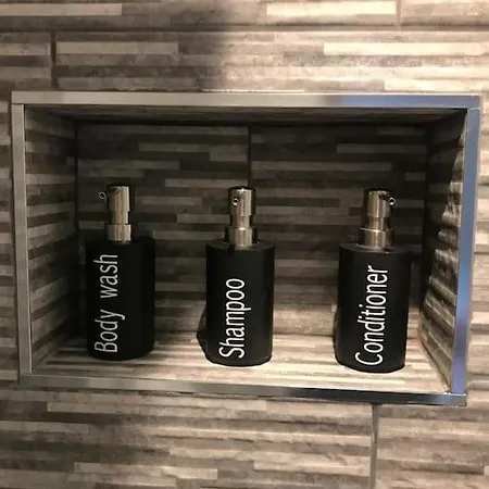 House On The Hill 住宿加早餐酒店