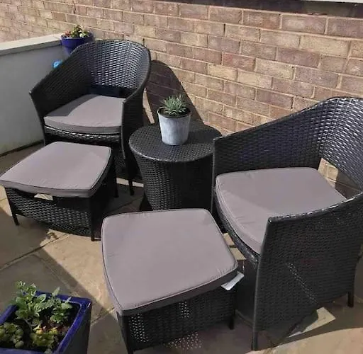 Bed & Breakfast House On The Hill *