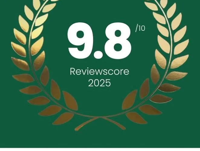 House On The Hill Bed & Breakfast