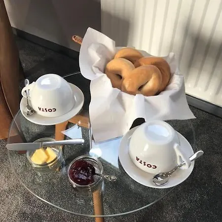 House On The Hill * Richmond (North Yorkshire)